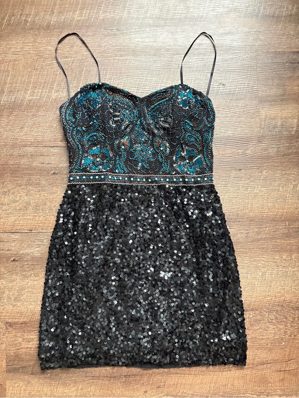 Shail K. 100% Silk Hand-Beaded Sequin Cocktail Mini Dress homecoming hoco EUC - Picture 2 of 16